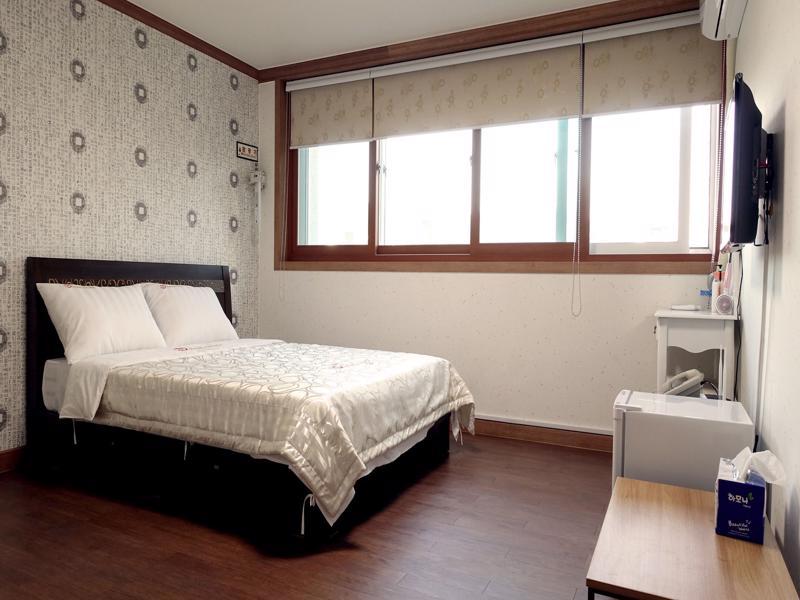 Happy Memory Jeonju Exterior foto