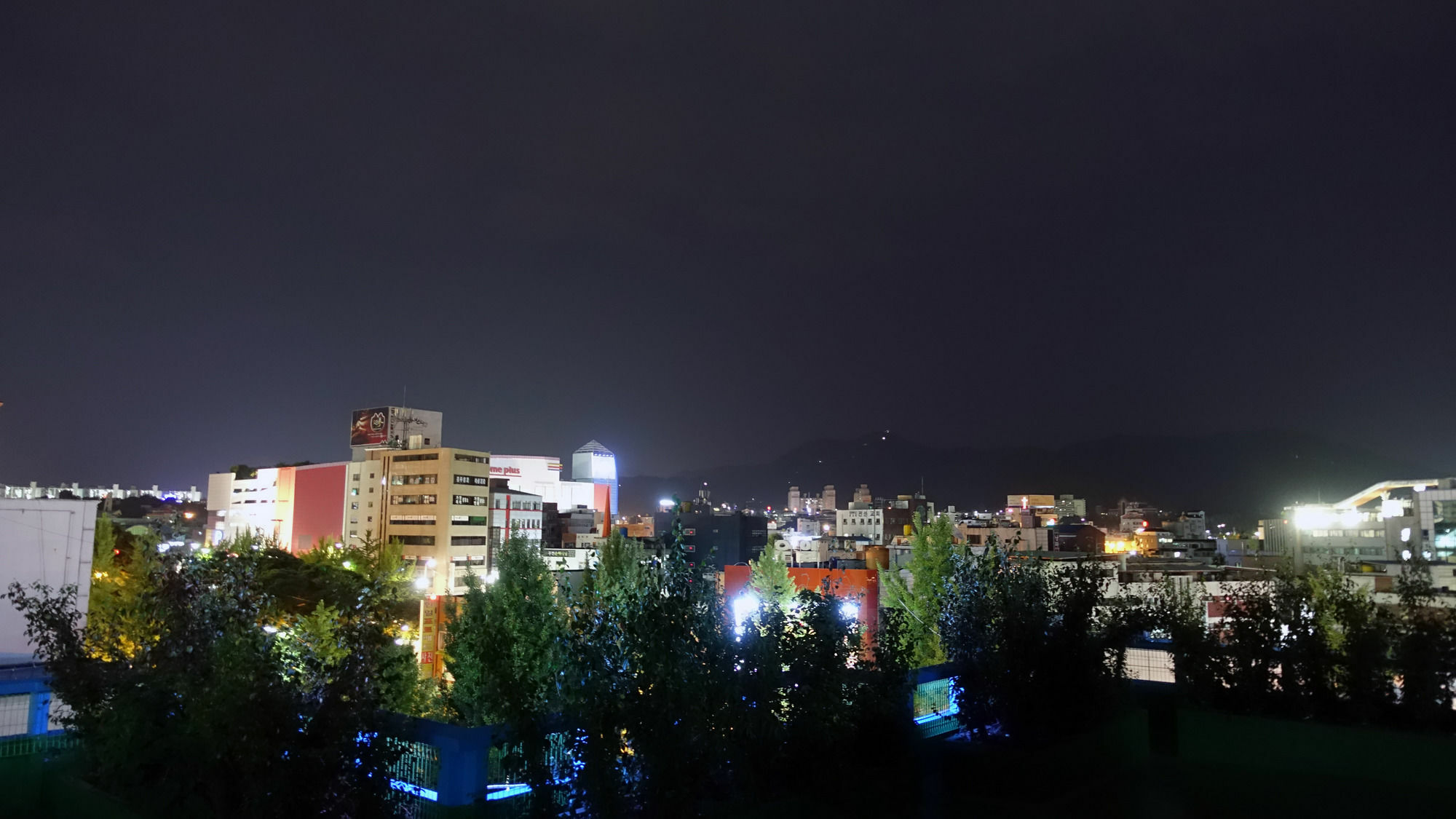 Happy Memory Jeonju Exterior foto